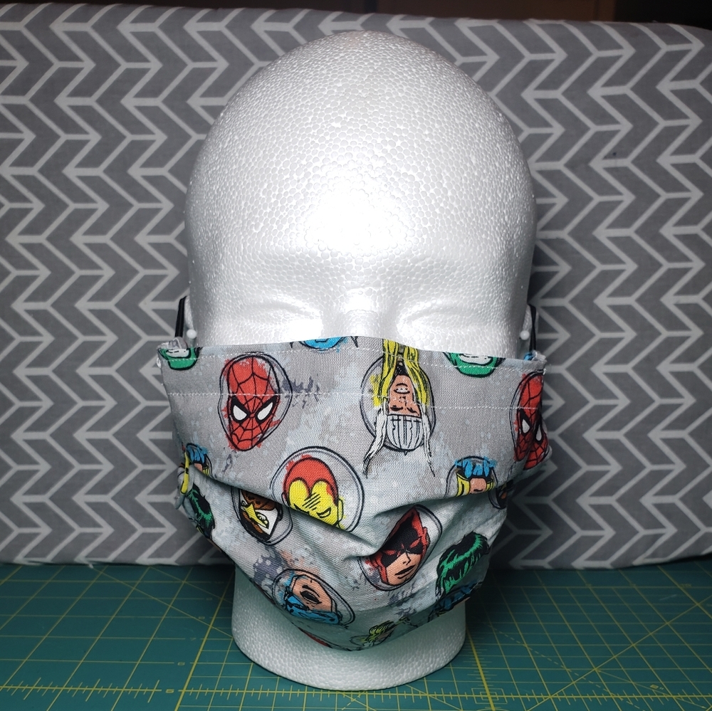 💥SOLD💥Marvel face mask with filter pocket